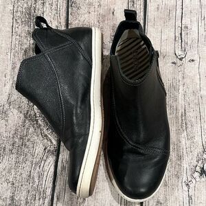 Taos Leather Zipper Ankle Booties Sneaker Combination in Black Size 8
